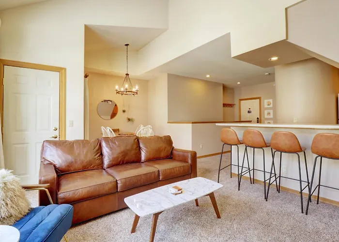 4 Bedrooms
