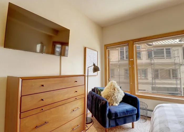 Apartment 4 Bedrooms Copper Mountain