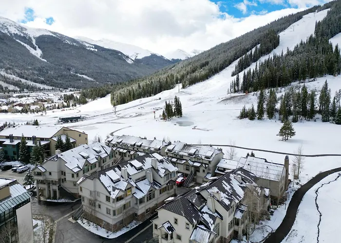4 Bedrooms * Copper Mountain
